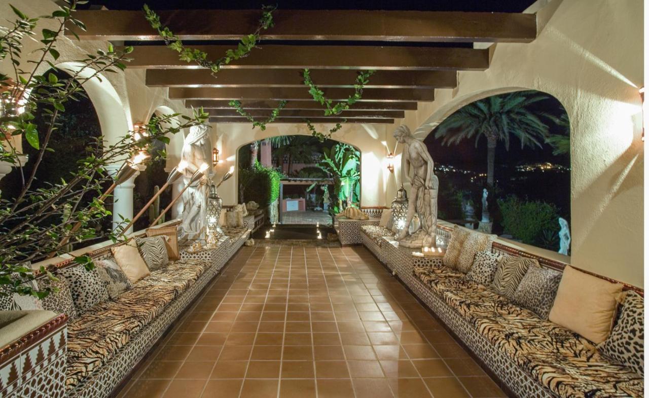 Royal Roman Empire Marbella Exterior photo