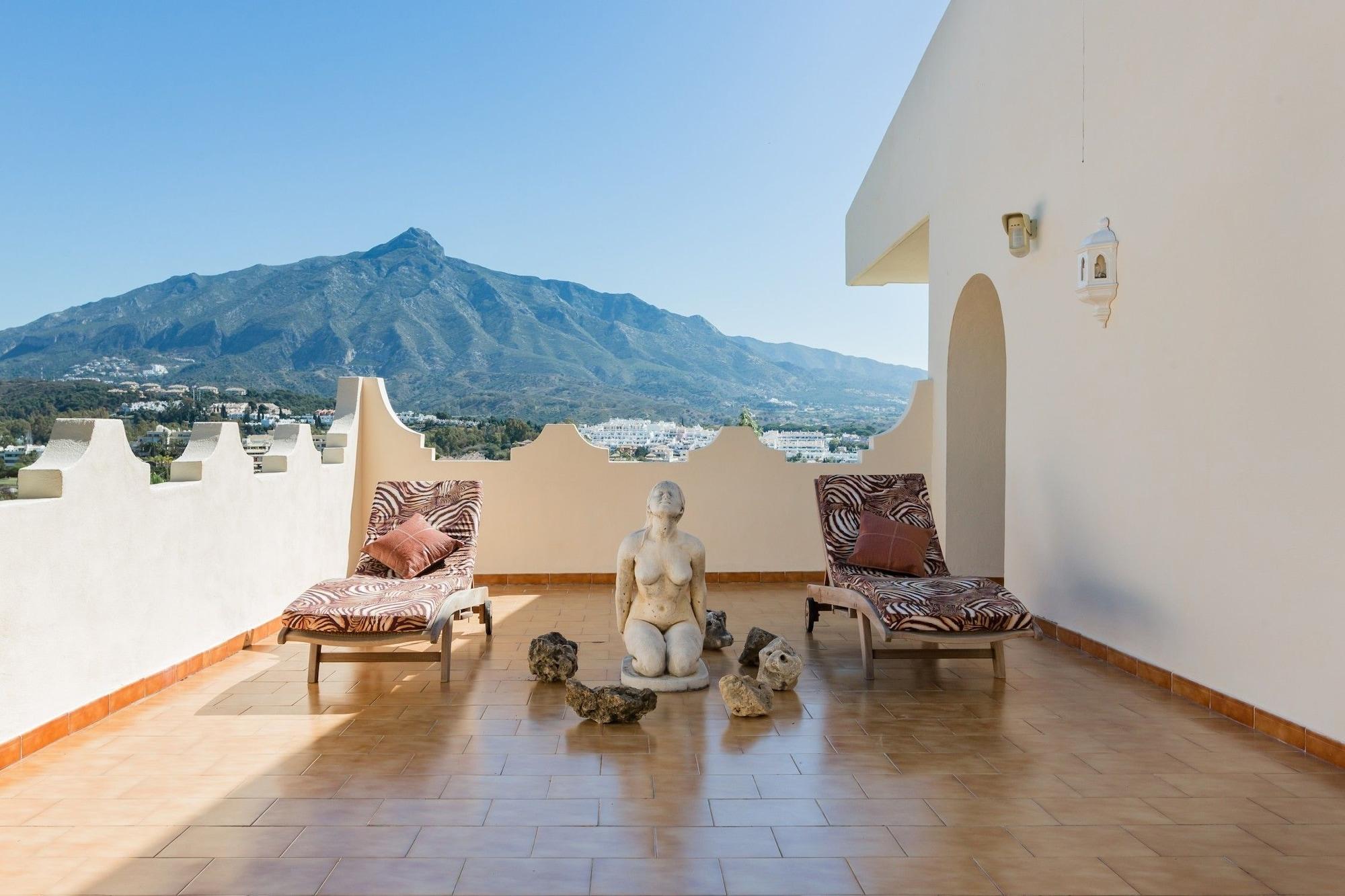 Royal Roman Empire Marbella Exterior photo